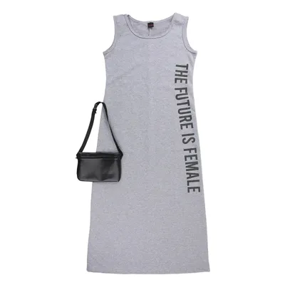Vestido Juvenil Pami Manga Cavada Estampado Com Pochete Vestido Juvenil Pami Manga Cavada Estampado Com Pochete