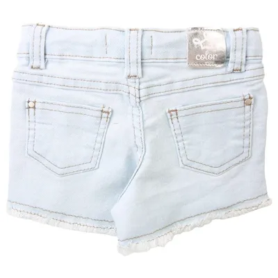 Shorts Jeans Infantil Color Mini Com Cadarço E Barra Desfiada Shorts Jeans Infantil Color Mini Com Cadarço E Barra Desfiada