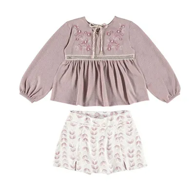 Conjunto Infantil Kiki Com Detalhe Bordado Floral Conjunto Infantil Kiki Com Detalhe Bordado Floral