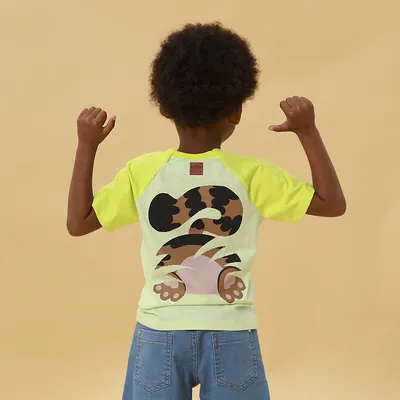 Camiseta Infantil Kookabu Meia Malha Listada Estampa Tigre Camiseta Infantil Kookabu Meia Malha Listada Estampa Tigre