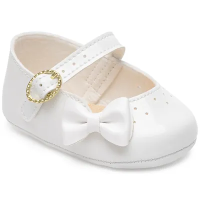 Sapato Bebê Pimpolho Com  Furinhos E Laço