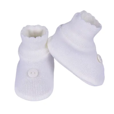 Sapatinho Bebê Sanches Acrílico Com Detalhe Botão