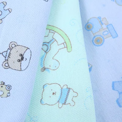 Kit Cueiro Parapipi Estampado com 3 Unidades 80x 1,00 m Kit Cueiro Parapipi Estampado com 3 Unidades 80x 1,00 m