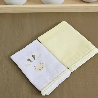 Kit Pano De Boca Bublim Petit Bordado Girafa Pompom - 2 Peças